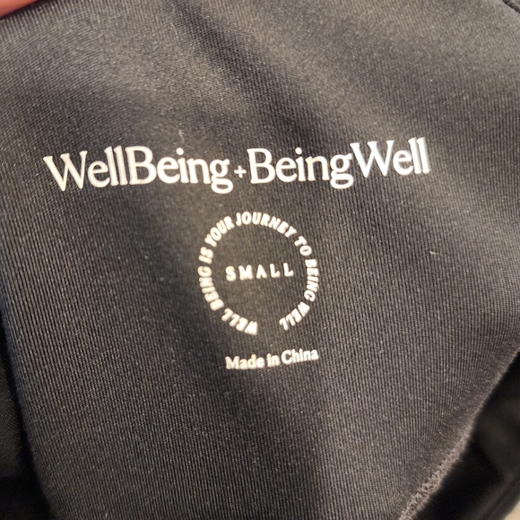 REVOLVE WellBeing + BeingWell FlowWell Sol Stirrup Legging Black Size Small - Picture 3 of 14